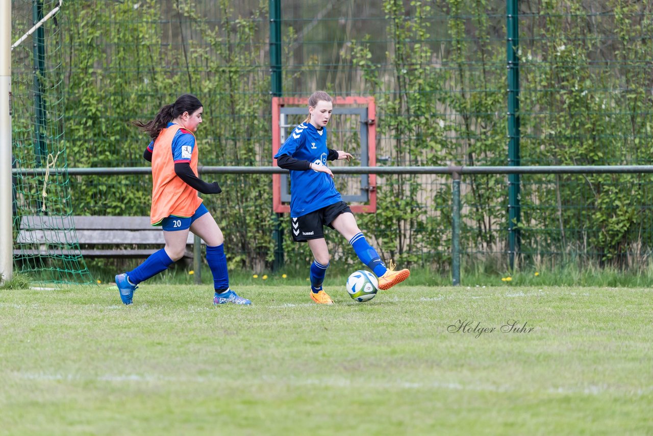 Bild 107 - wCJ VfL Pinneberg - Alstertal-Langenhorn : Ergebnis: 0:8